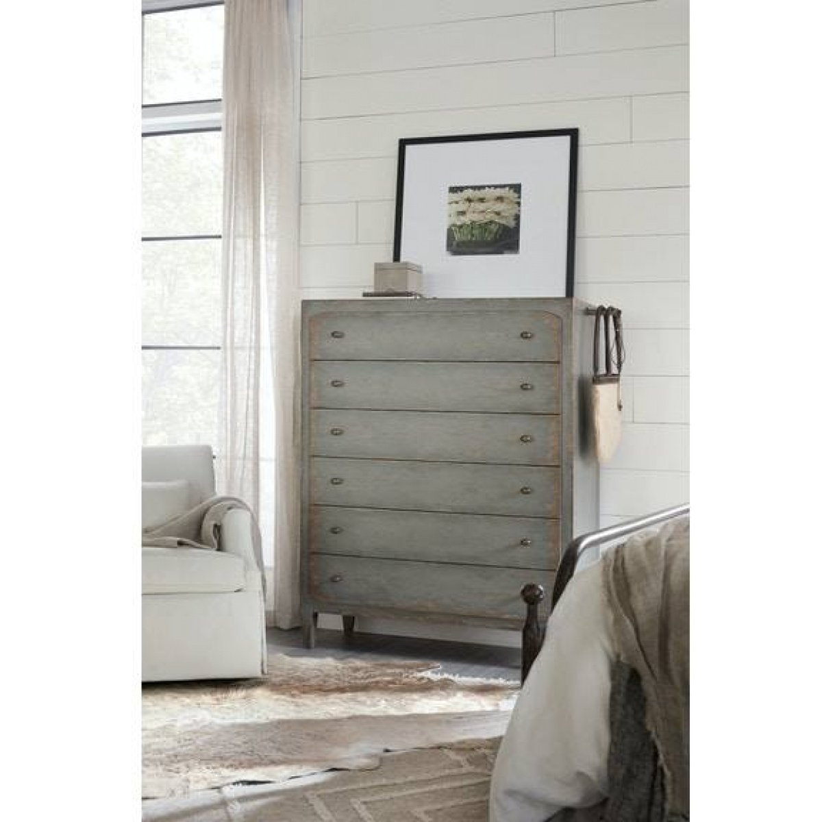 Ciao Bella Six-Drawer Chest Chests Hooker Furniture 5