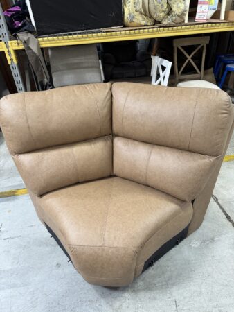 La-Z-Boy International Sectional Clearance 3