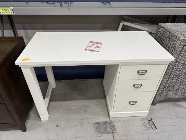 Solid wood desk Clearance 7