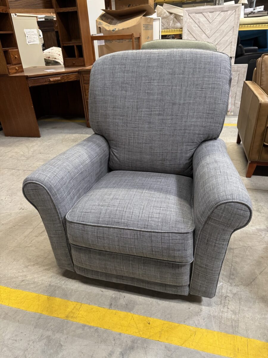 La-Z-Boy chair Clearance 3